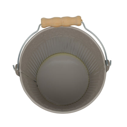 Bucket basket