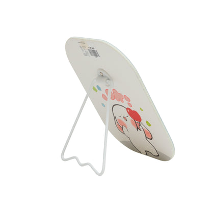 Handy mirrors for your make up table