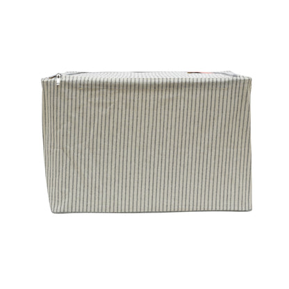 Front opening organizer