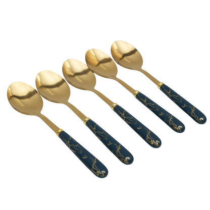 Classic kitchen spoon set