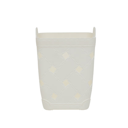 Plastic storage basket