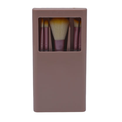 Strong grip smooth make up brush